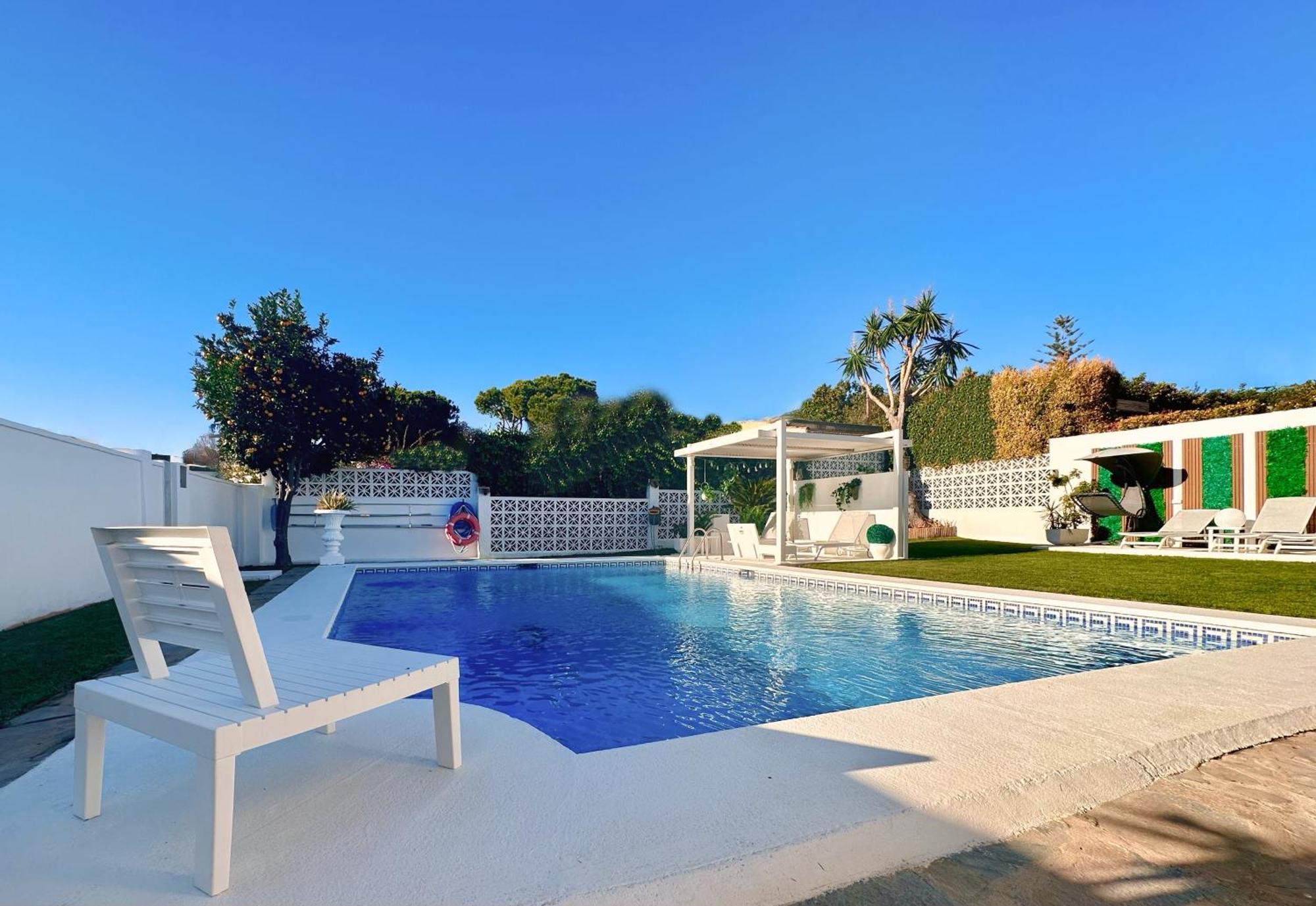 Villa Casacara Marbella Beachside Costabella -Spain 外观 照片