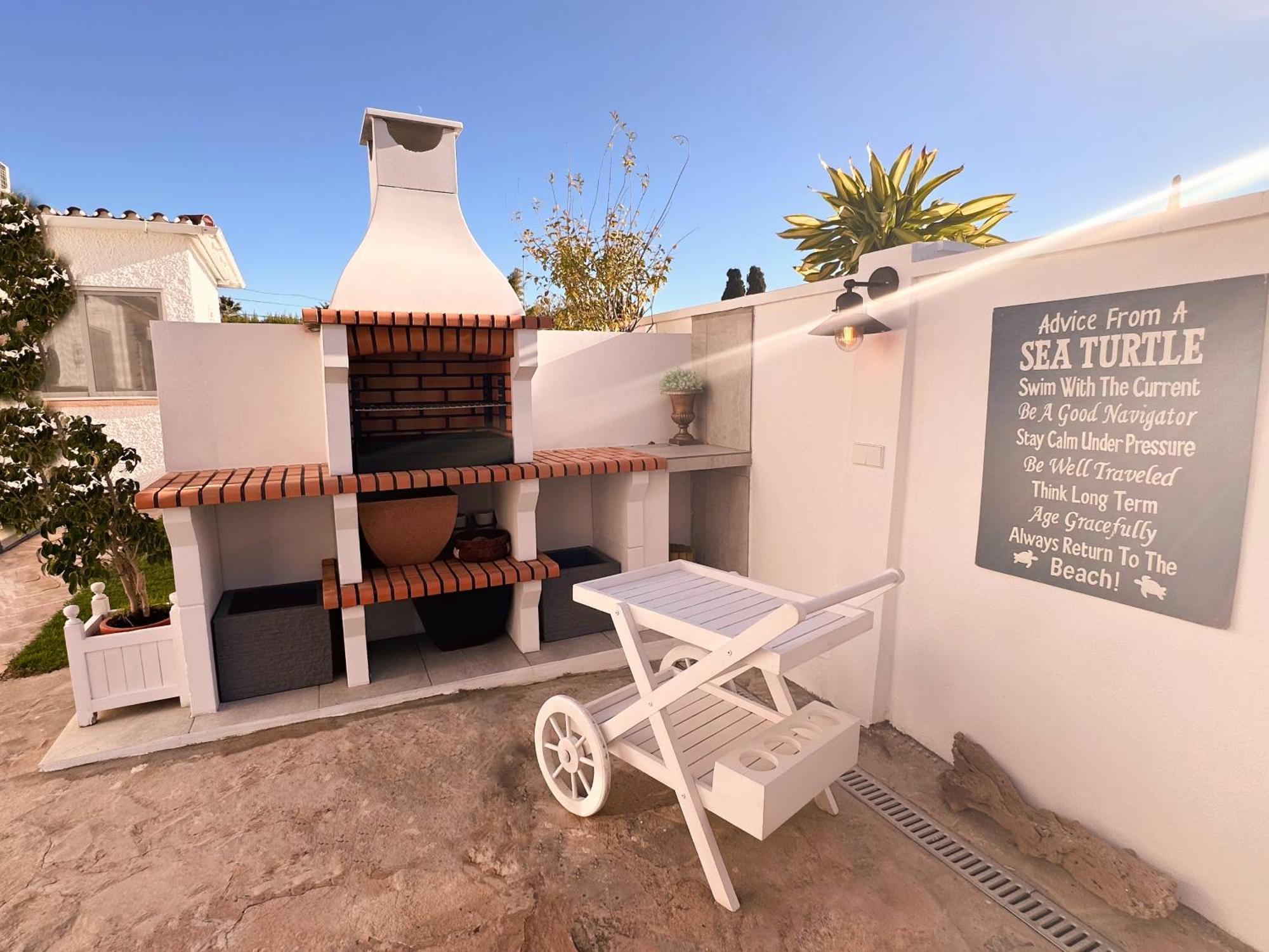 Villa Casacara Marbella Beachside Costabella -Spain 外观 照片