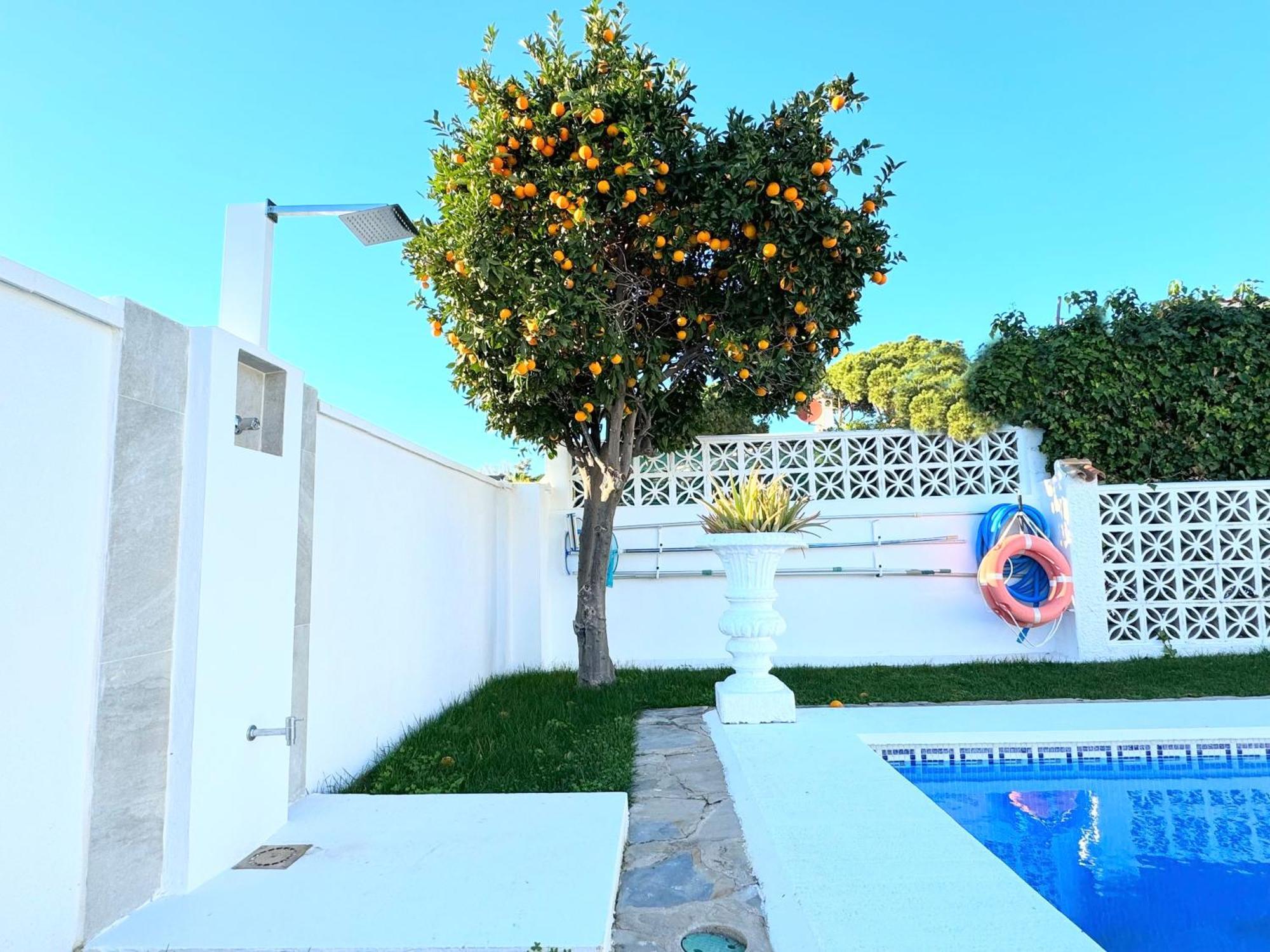 Villa Casacara Marbella Beachside Costabella -Spain 外观 照片