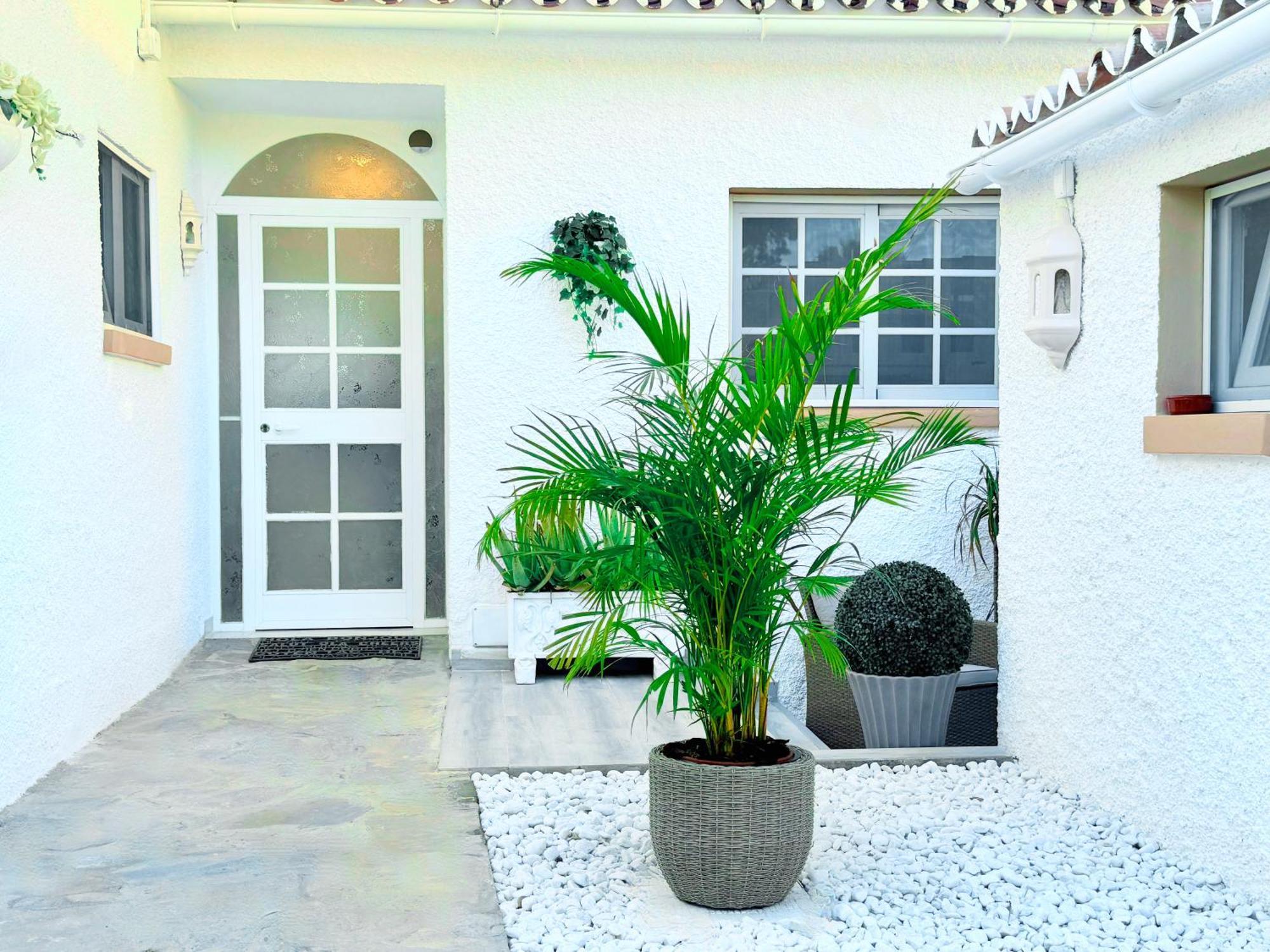 Villa Casacara Marbella Beachside Costabella -Spain 外观 照片