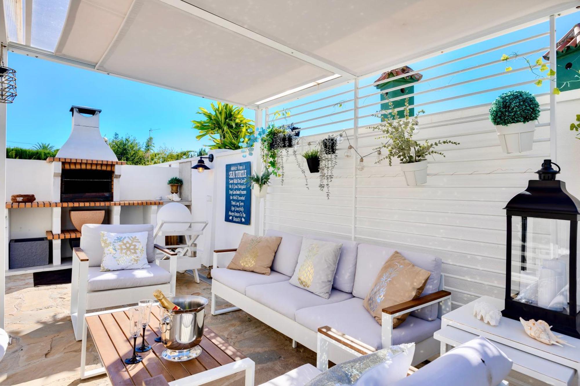 Villa Casacara Marbella Beachside Costabella -Spain 外观 照片