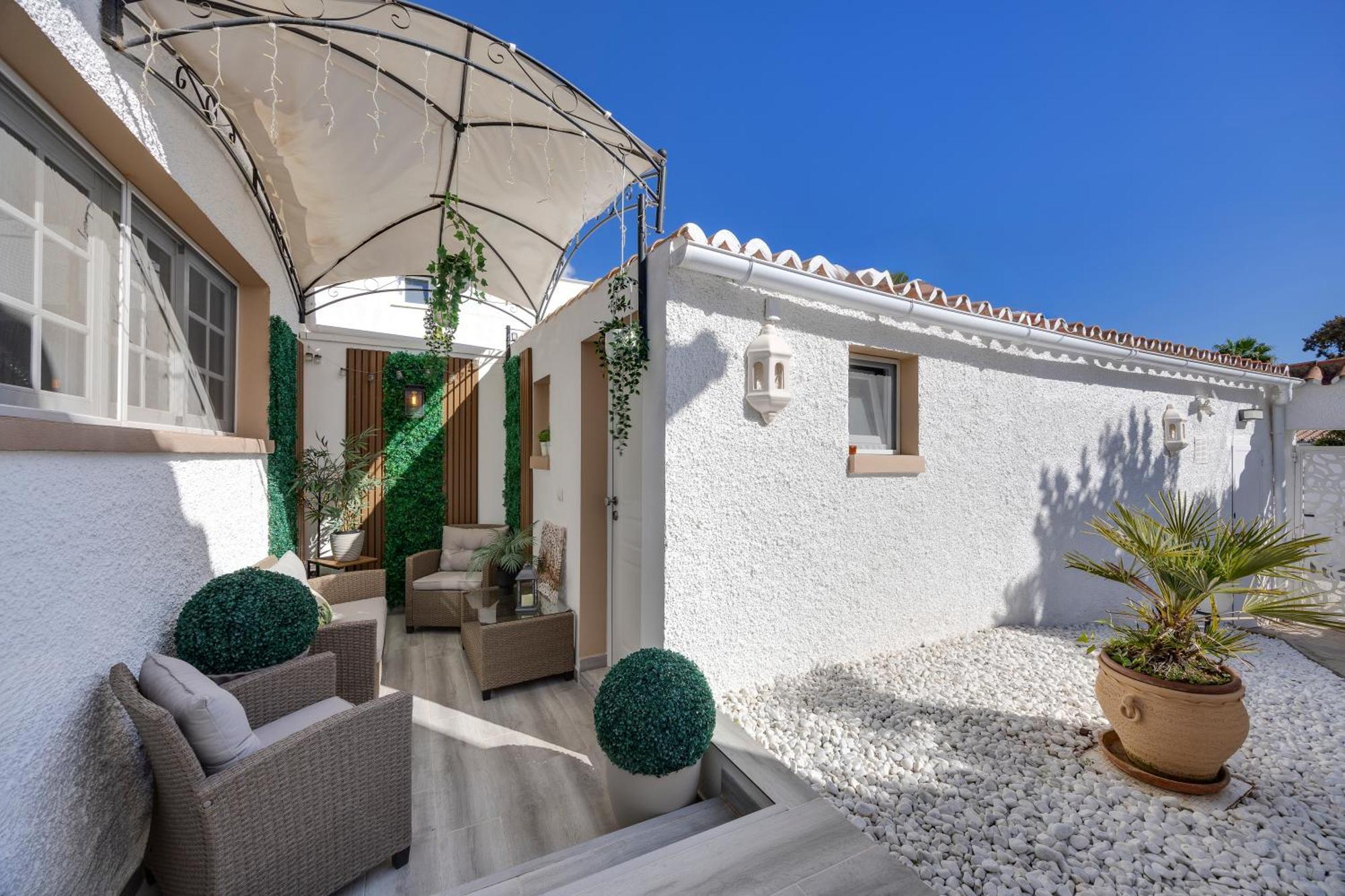 Villa Casacara Marbella Beachside Costabella -Spain 外观 照片