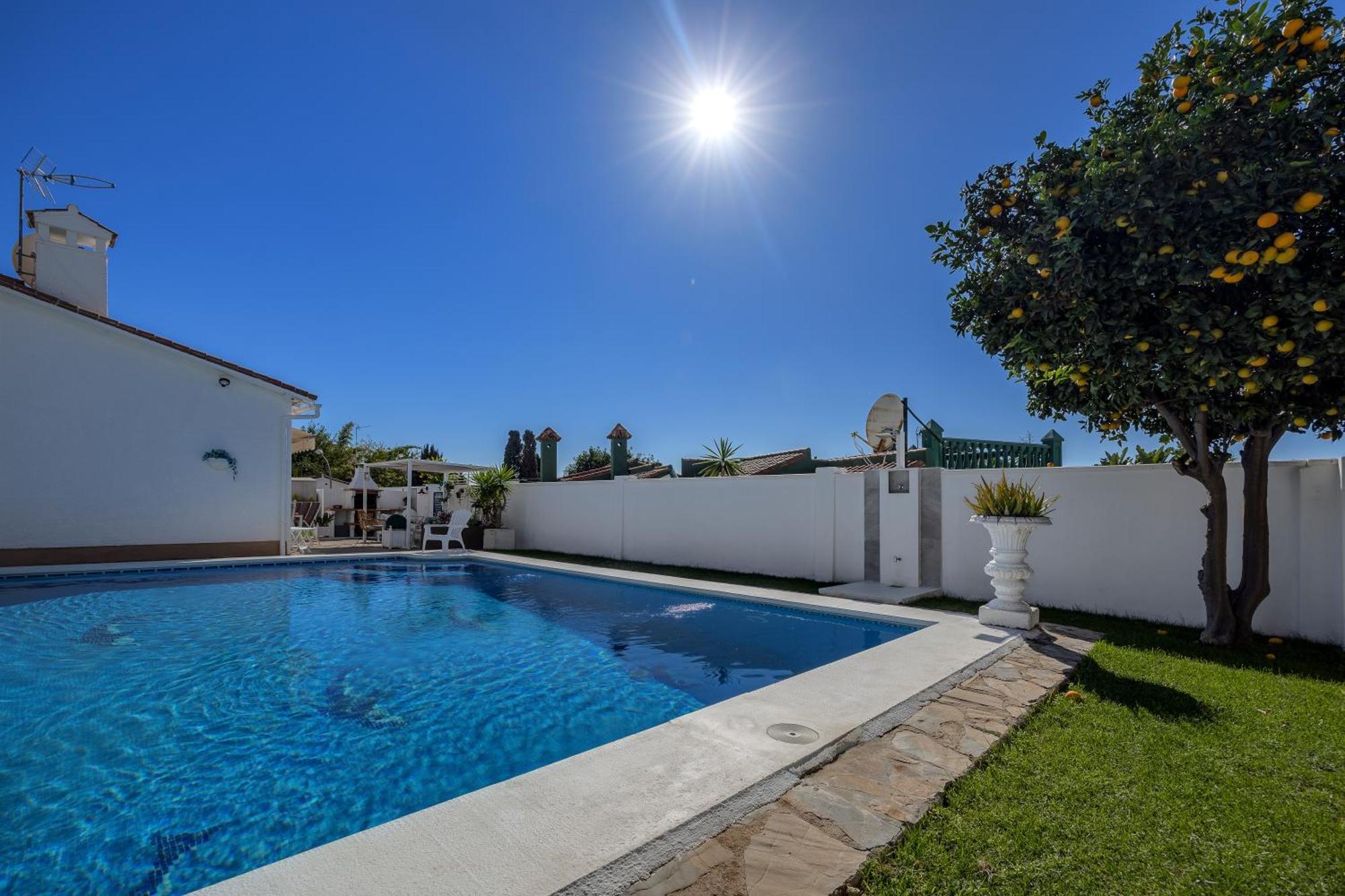 Villa Casacara Marbella Beachside Costabella -Spain 外观 照片