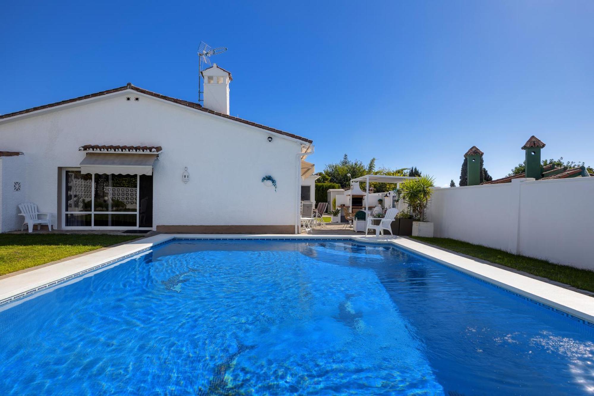 Villa Casacara Marbella Beachside Costabella -Spain 外观 照片