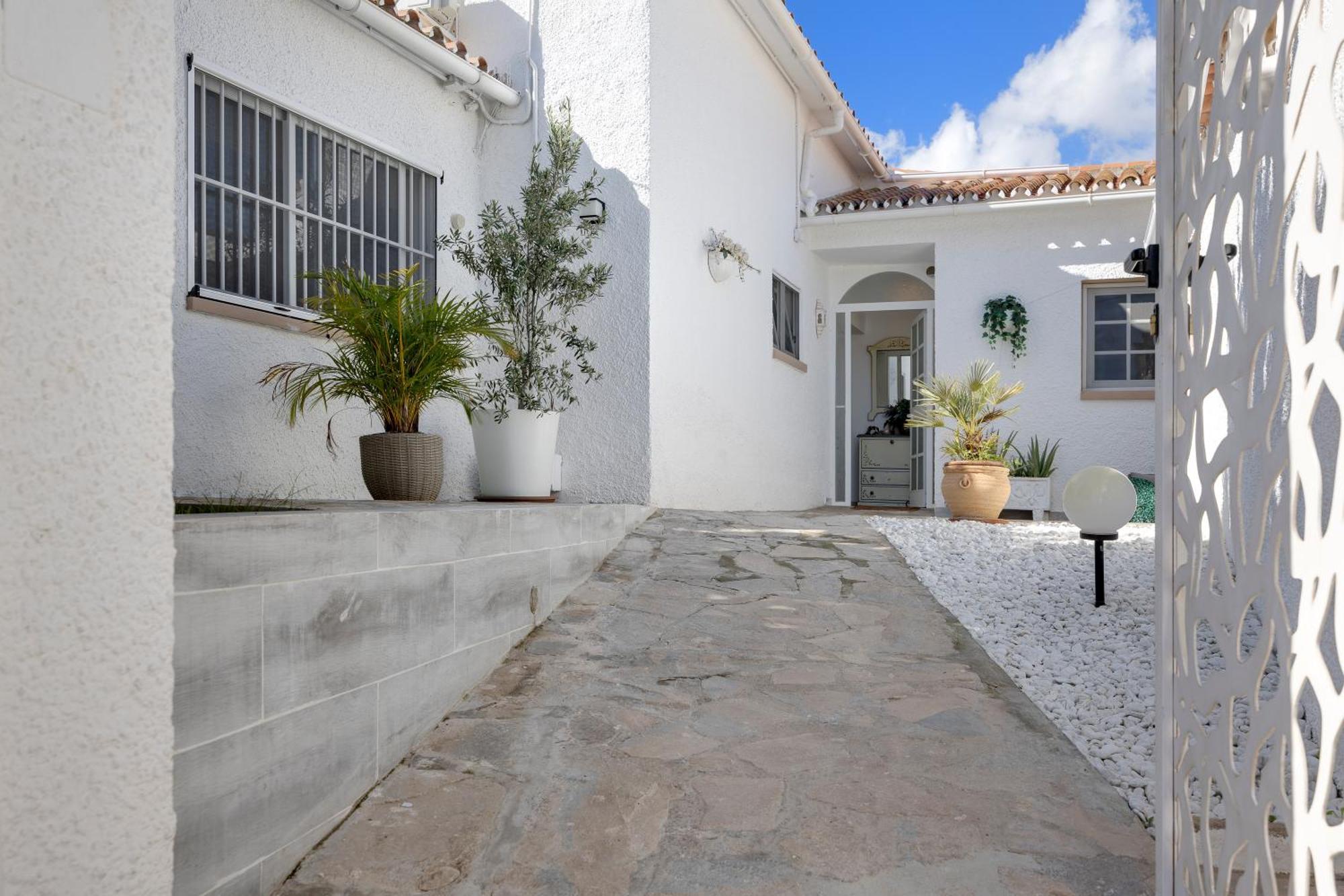Villa Casacara Marbella Beachside Costabella -Spain 外观 照片