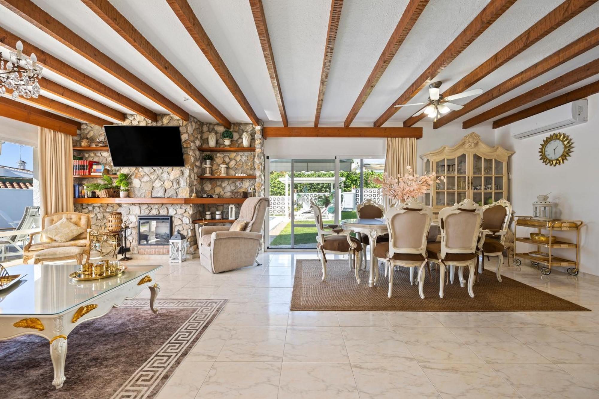 Villa Casacara Marbella Beachside Costabella -Spain 外观 照片